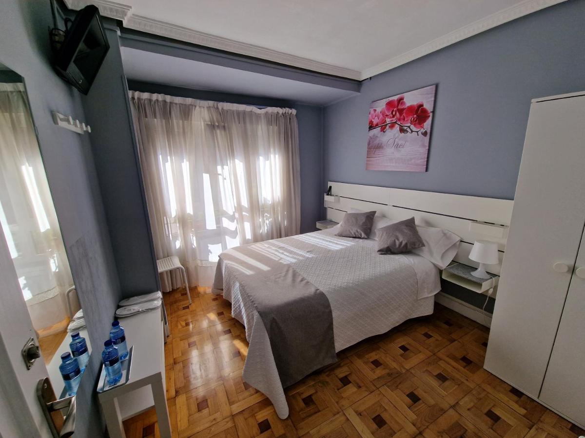 Hostal Fidalgo Oviedo Exterior photo